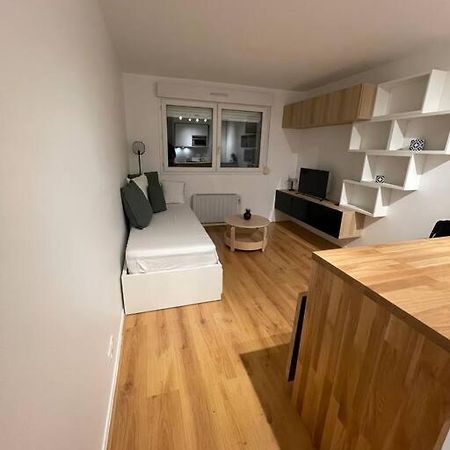 Studio Meuble Apartment Amiens Luaran gambar