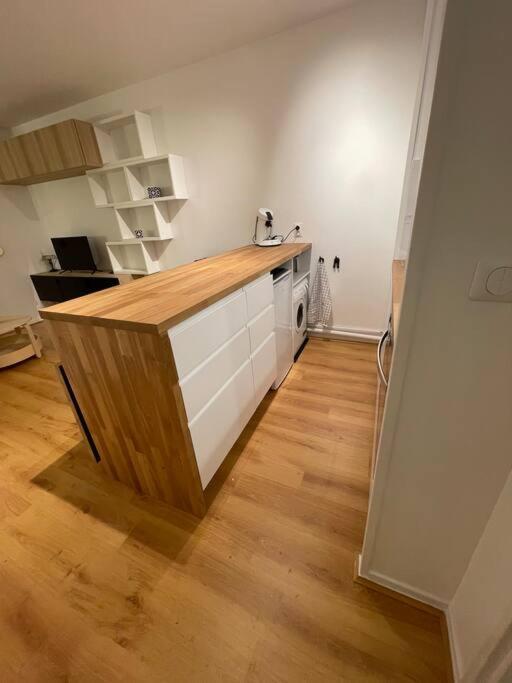 Studio Meuble Apartment Amiens Luaran gambar